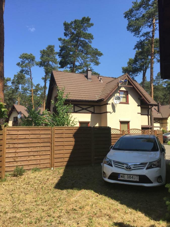 Апартаменты Apartament Sosny I Morze Лукенцин Экстерьер фото