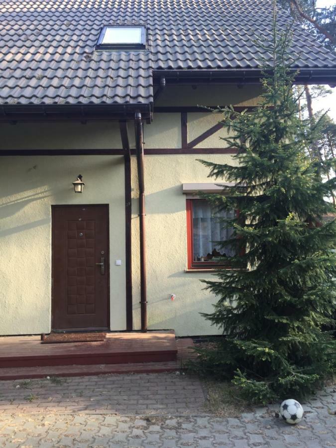 Апартаменты Apartament Sosny I Morze Лукенцин Экстерьер фото